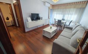 Apartamento Turístico Menéndez Pelayo -Vigo