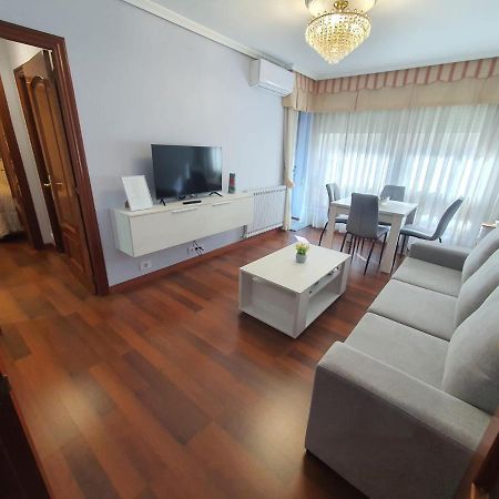 Apartamento Turístico Menéndez Pelayo -Vigo Exterior foto